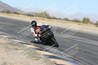 media/Dec-01-2025-Moto Forza (Mon) [[2daa91e15f]]/1-Advanced Group/Session 4 (Turn 10 Inside)/